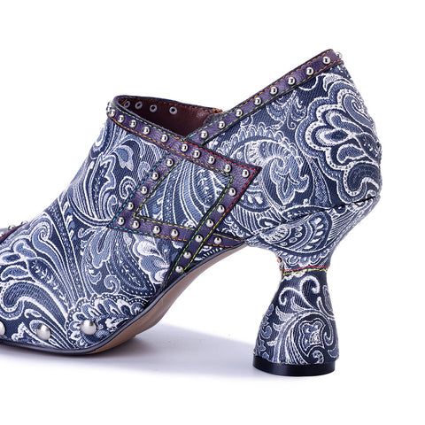 2025 Winter New Leather Hand-polished Printed Rivets  Women's High Heels