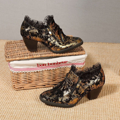QueenBoho Genuine Leather Handmade Pumps