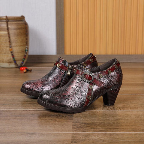Retro Floral Embossed Round Toe Pumps