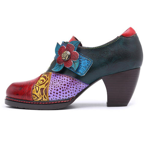 Stitching Delicate Flower Embossed Pumps