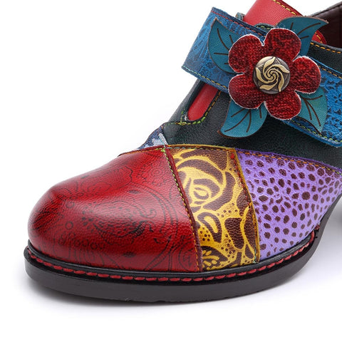 Stitching Delicate Flower Embossed Pumps